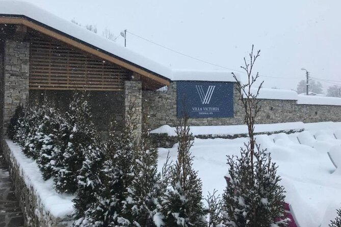 Bansko: Villa Victoria Thermal pool escape - Mineral water, warm muscles, and realistic expectations