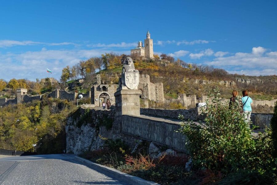 Day Trip to Bulgaria and Veliko Tarnovo from Bucharest - What the $66 price really covers