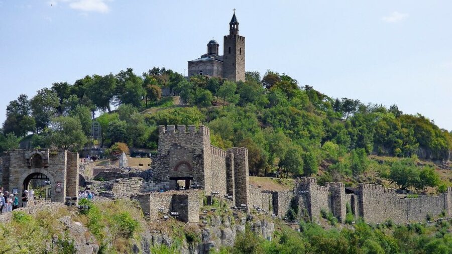 From Bucharest: Day Trip to Medieval Marvels of Bulgaria - Key points at a glance
