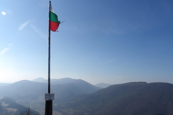 From Sofia: The gorges of Trun and Dragovski stone trail - Climbing Dragovski Stone in about 45 minutes