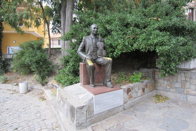 Full-Day Plovdiv and Asen’s Fortress Tour from Sofia - Free time in modern Plovdiv