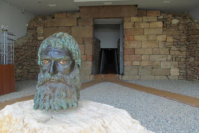 Kazanlak-Rose Valley-Valley of the Thracian Kings - private tour from Plovdiv - What the guide adds to the day
