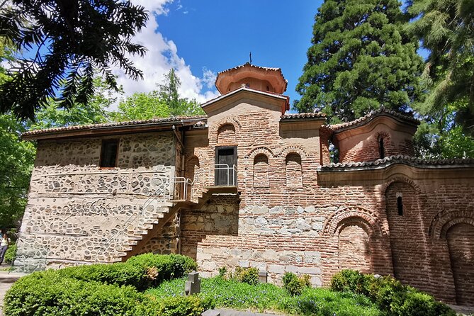 Luxury Day Trip to Boyana Church and Rila Monastery - Lunch at Han Dyavolski Vodi