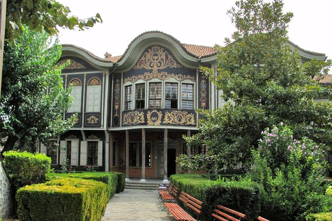 Plovdiv and Thracia Valley with Wine Tasting - Three hours among Plovdiv’s old streets