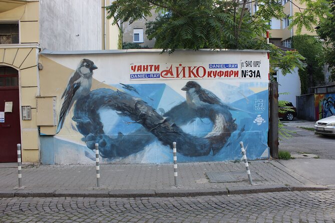 Private 2 Hours Sofia Street Art and Graffiti Tour - A private walk, not a large group procession