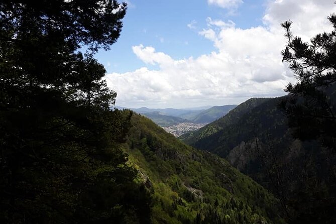 Private Cascades Waterfall Horseback Riding Tour from Smolyan - The private format and why it matters