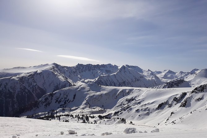 Private lessons in Bansko with former national ski racer - A gentle setup for children from age four