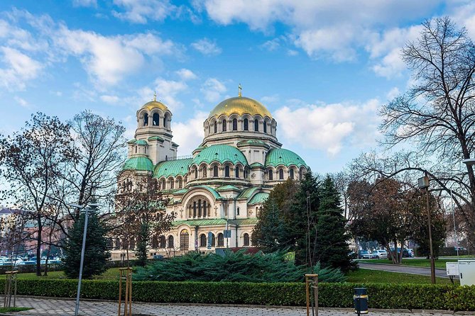 Private Premium One-way Transfer Sofia Airport to Hotel or back - What makes the vehicle choice important