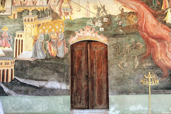 Private trip to Bachkovo Monastery and Assen’s Fortress - The refectory’s 1643 murals