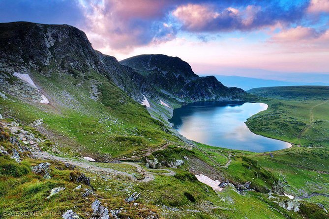 Seven Rila Lakes Guided Hike With chairlift ticket - Five hours beside seven named lakes