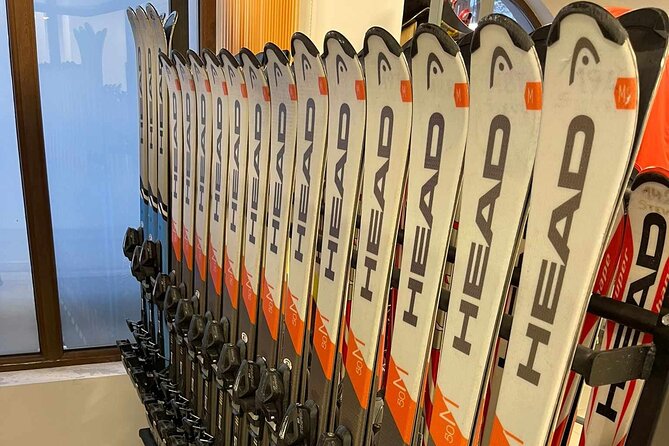 Ski and snowboard equipment in Bansko,Bulgaria - Starting at Twins Ski School beside Bansko gondola