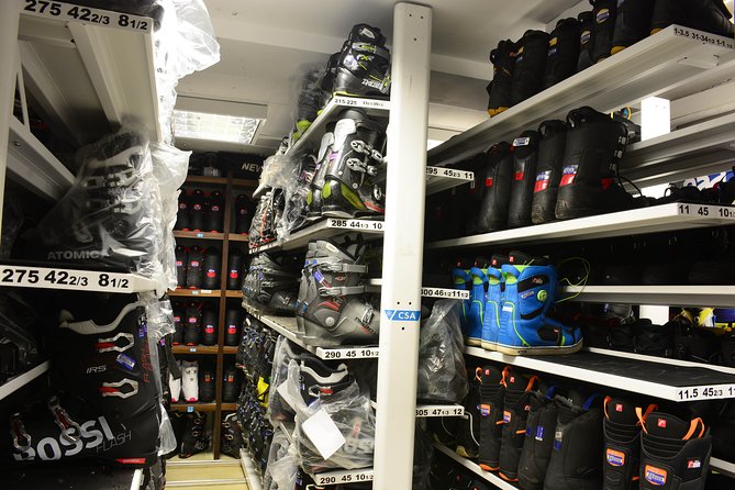 Ski and Snowboard equipment rental in Borovets - First-season stock and recognizable brands