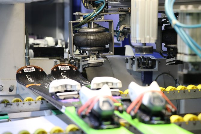 Ski and Snowboard Equipment servicing in Bansko - What the wider shop service tells you