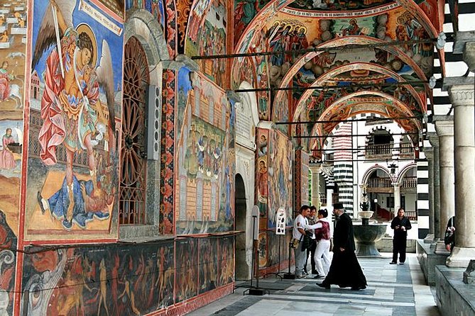 The Seven Rila Lakes & Rila Monastery - The long road between the two highlights