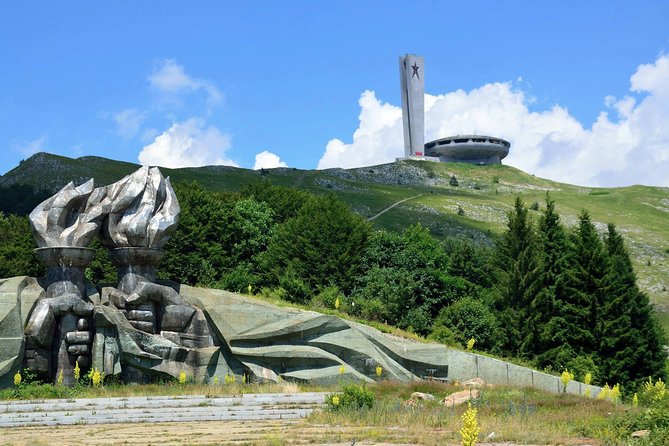 Tour to Koprivshtitsa and the Buzludzha monument incl the Seuthes Thracian Tomb - Three very different chapters of Bulgarian history