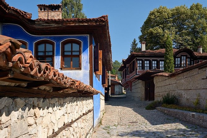 Tour to Koprivshtitsa and the Buzludzha monument incl the Seuthes Thracian Tomb - The main drawback is the long road time
