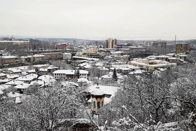 Tour to Lovech, Devetaki cave & Krushuna waterfalls - Lovech, lunch, and Bulgaria’s famous Covered Bridge