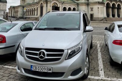 Transfer from the Sofia Airport to your hotel in Sofia by VIP Mercedes V class