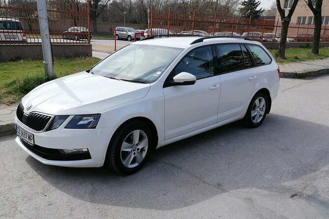Transfer Plovdiv to Sofia airport/city with a car 3+1 - A driver who helps more than just with directions