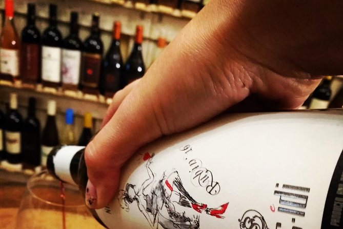 Wine Tasting in Heart of Sofia - What happens at Tempus Vini Wine Point