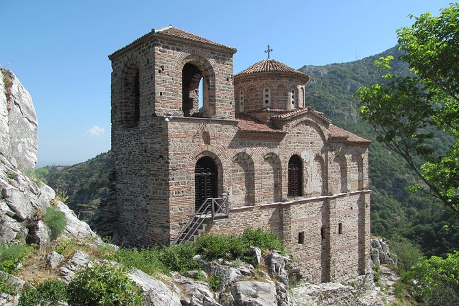 Wonderful Bridges-Bachkovo Monastery-Assen's Fortress - day tour from Plovdiv - First stop: Asen’s Fortress above the valley